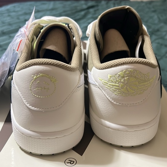 Jordan 1 Low Golf X Travis Scott SIZE 15 Super RARE. Golf. Travis Scott. Jordan1 - Picture 10 of 17